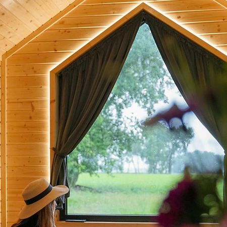 Lisi Grun Tiny House By Tiny Away Villa Sattledt Bagian luar foto
